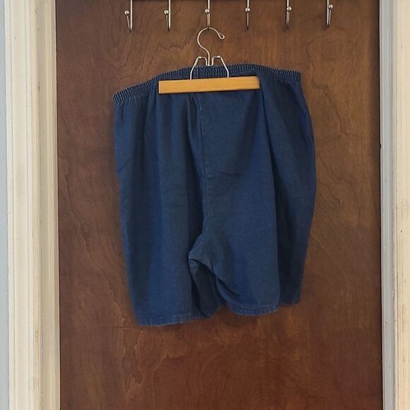 CHIC Ladies Blue Jean Shorts Size 22 W - Picture 2 of 5